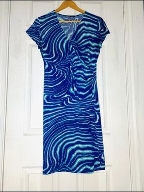 Jones New York Blue Swirl Midi Dress - V-Neck Short Sleeve